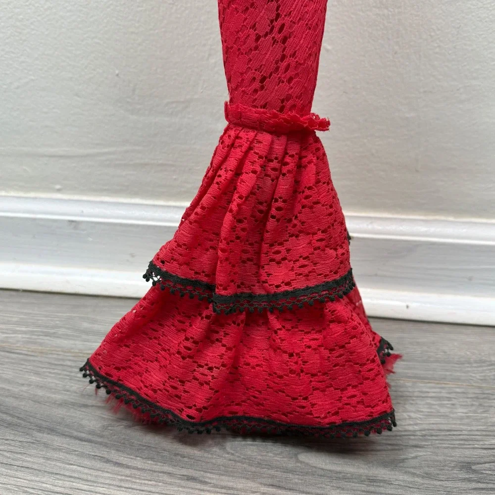 Vintage 1970s Korean Bradley Big Eye Boudoir Doll Red Lace Dress Musical